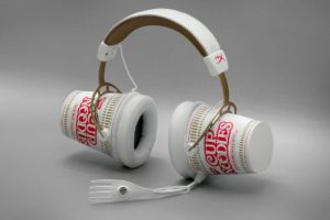 Lee más sobre el artículo Estos son los “Auriculares de ramen” de Nissin y con todo sabor