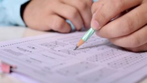 Lee más sobre el artículo Esta plataforma gratuita te prepara para aprobar el examen TOEFL  