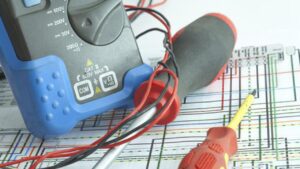 Lee más sobre el artículo Cupón Udemy: Diseño eléctrico con AutoCAD – Curso de proyectos 4 en 1 con 100% de descuento por tiempo LIMITADO