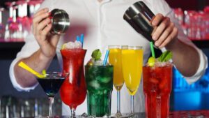 Lee más sobre el artículo Cupón Udemy: HOME Bartending | Prepara cócteles exquisitos para tus invitados con 100% de descuento por tiempo LIMITADO