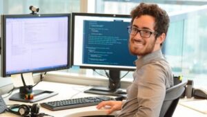 Lee más sobre el artículo Cupón Udemy en español: Programación profesional desde cero con 100% de descuento por tiempo LIMITADO