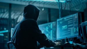 Lee más sobre el artículo Protege tu identidad en el mundo digital: Aprende las técnicas más innovadoras en ciberseguridad