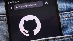 Lee más sobre el artículo GitHub lanza cursos 100% gratuitos para dominar el desarrollo de software