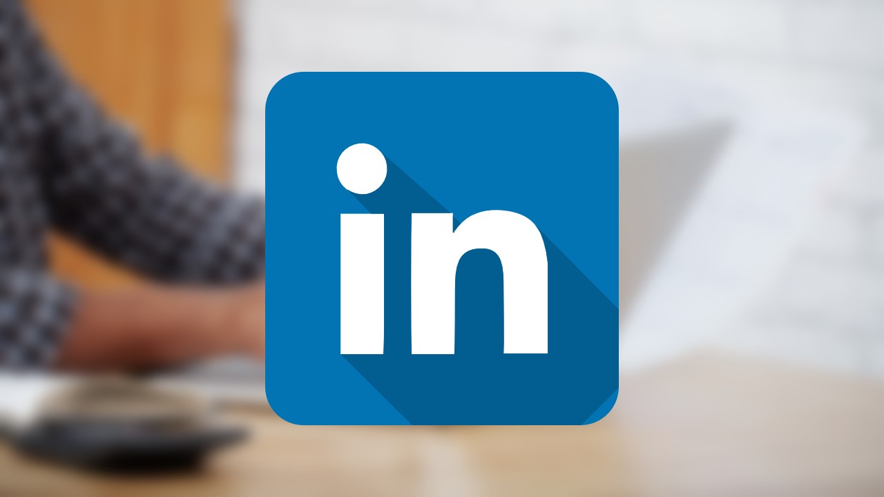 Potencia tu perfil profesional con el Curso Gratis de LinkedIn