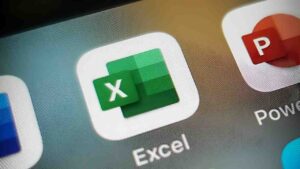 Lee más sobre el artículo Transforma tu currículum: Cursos gratuitos en línea para aprender Excel