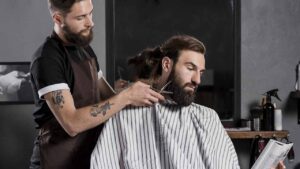 Lee más sobre el artículo ¿Buscas un nuevo oficio? Fundación Slim ofrece un curso gratuito en barbería