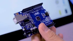 Lee más sobre el artículo La UNAM lanza curso gratuito de Arduino para principiantes