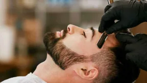 Lee más sobre el artículo Emprende en la barbería: Curso en línea te capacita para abrir tu propio negocio