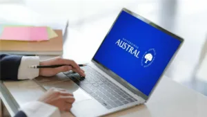 Lee más sobre el artículo Universidad Austral lanza programa completo de Marketing Digital: Cursos gratis desde cero